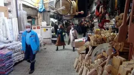 Vakaların düşüşe geçtiği Hatay'da, vatandaşlar tedbirlerden memnun Vakaların düşüşe geçtiği Hatay'da, vatandaşlar tedbirlerden memnun