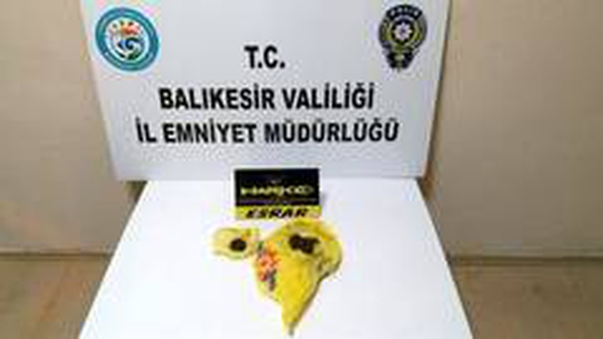 Son dakika haber: Balıkesir\'de polisten uyuşturucu operasyonu
