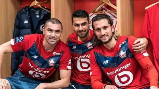 Fransa'yı sallayan milli yıldızımız Yusuf Yazıcı: Golcüymüşüm haberim yok19.12.2020 15:27 Fransa'yı sallayan milli yıldızımız Yusuf Yazıcı: Golcüymüşüm haberim yok19.12.2020 15:27