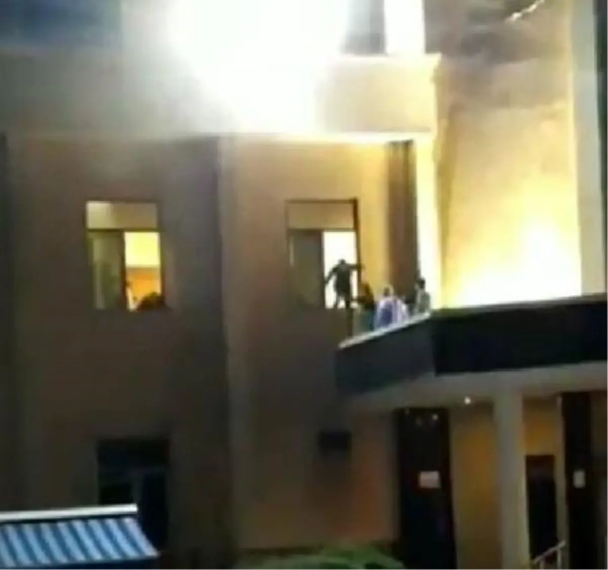 Gaziantep\'te özel hastanede yangın: 9 ölü (9)