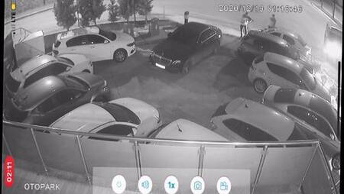 Son Dakika | Pendik\'te denetim noktasından kaçan 3 kişi, kaza yapınca yakalandı