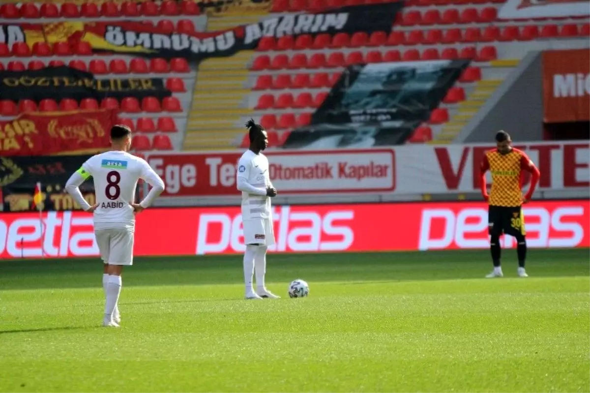 Süper Lig: Göztepe: 0 - Hatayspor: 0 (İlk yarı)