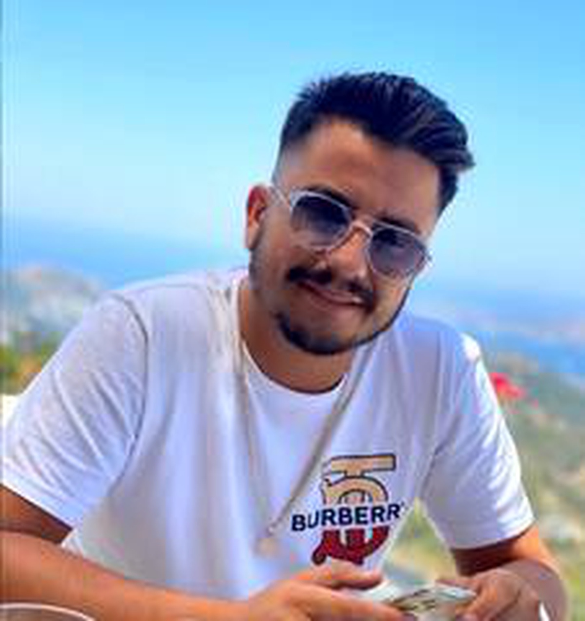 (Tekrar) House müziğin Türkiye\'deki ismi: DJ Orhan Uzdu