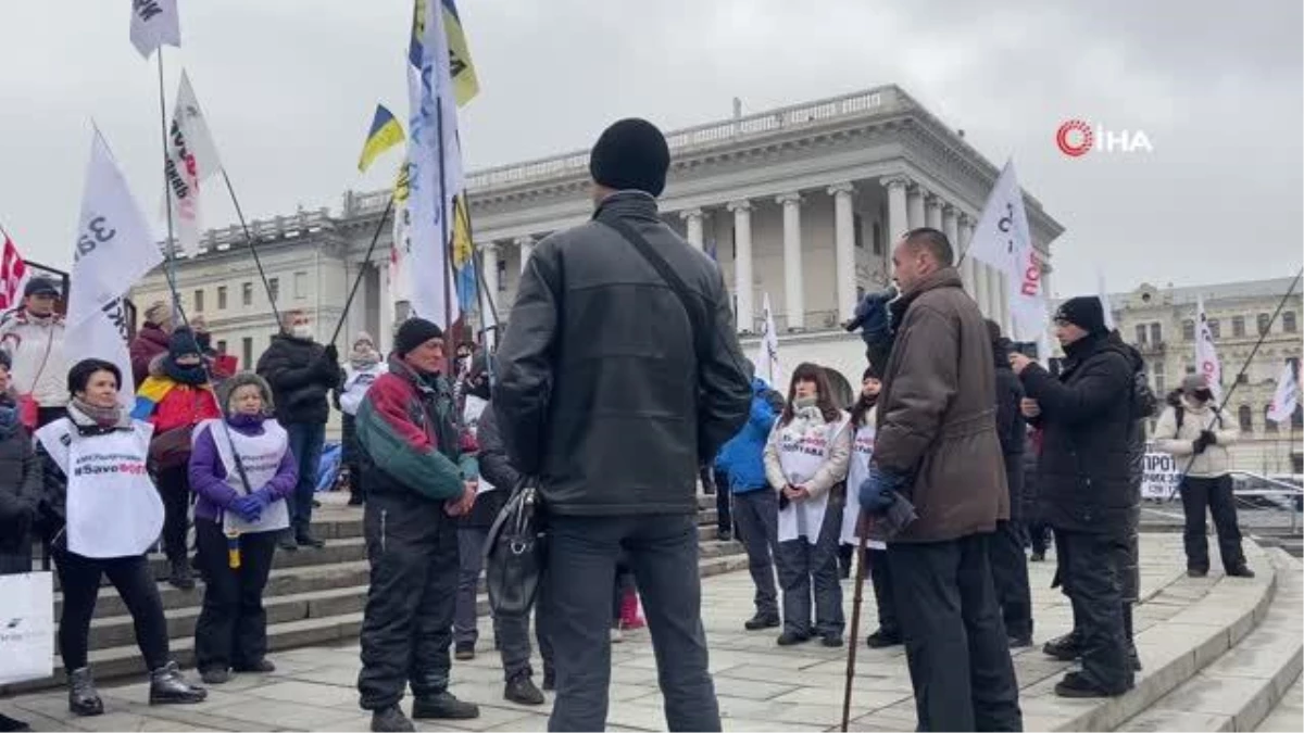 Ukrayna\'da karantina karşıtı protestolar devam ediyor