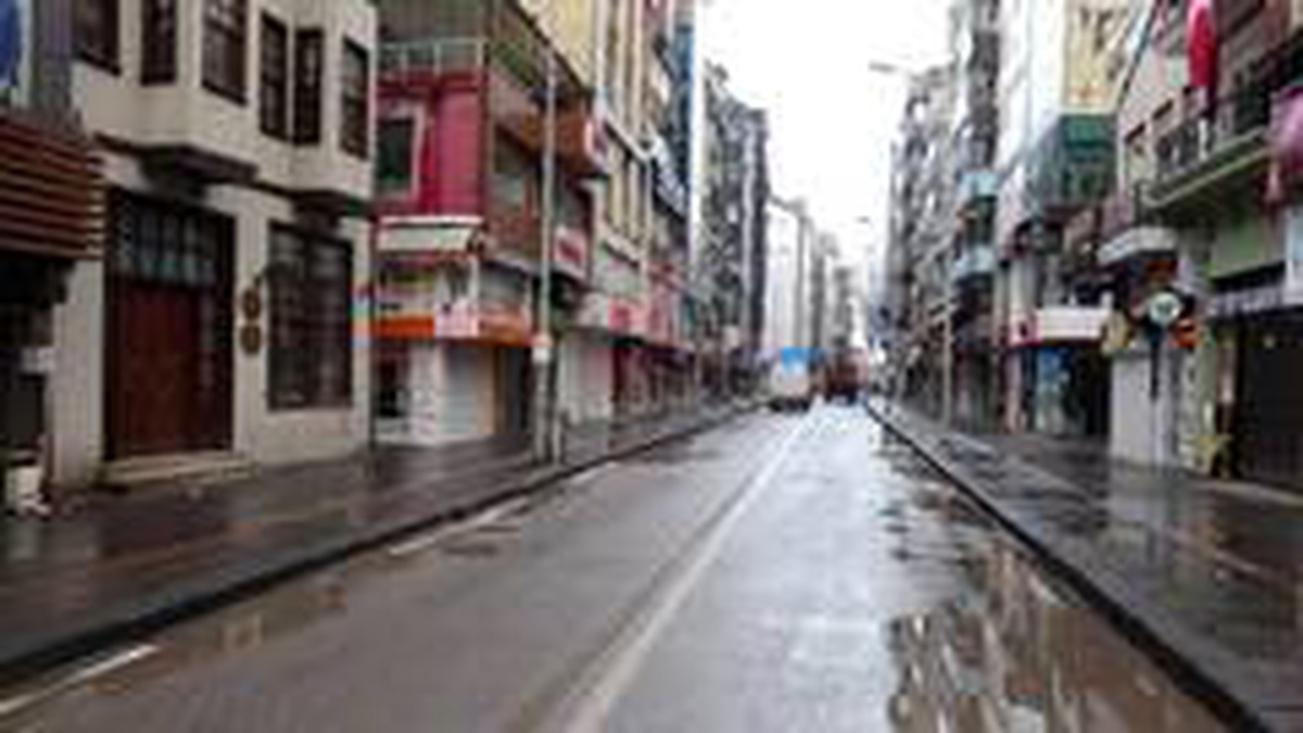 Zonguldak\'ta cadde ve sokaklar boş kaldı