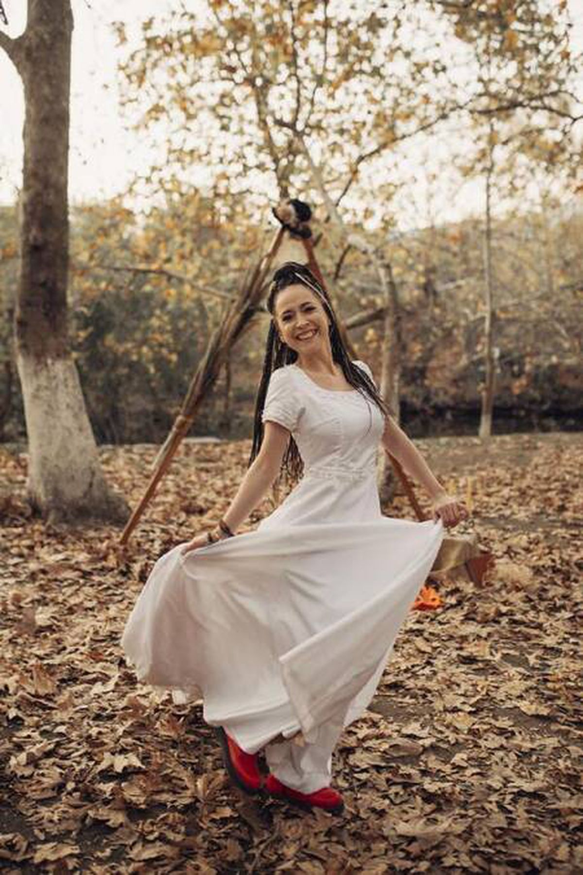 Beste, hastalığı ile mücadelesini 'Kanserle Dans' filmiyle anlattı