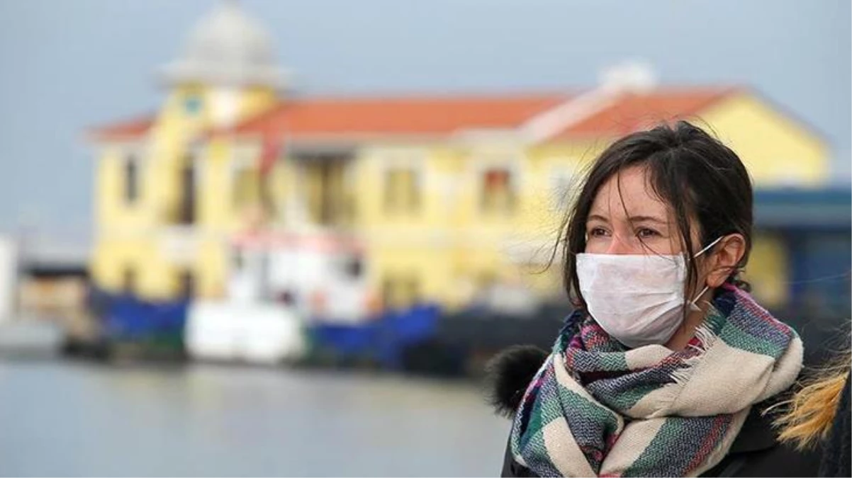 Koronavirüs taşıyan havadaki damlacıkların maskeler tarafından durdurulamayacak kadar küçük olduğu ortaya çıktı