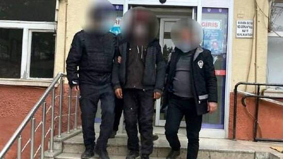 Suç makinesi zanlı, hırsızlık yaptığı sırada suçüstü yakalandı