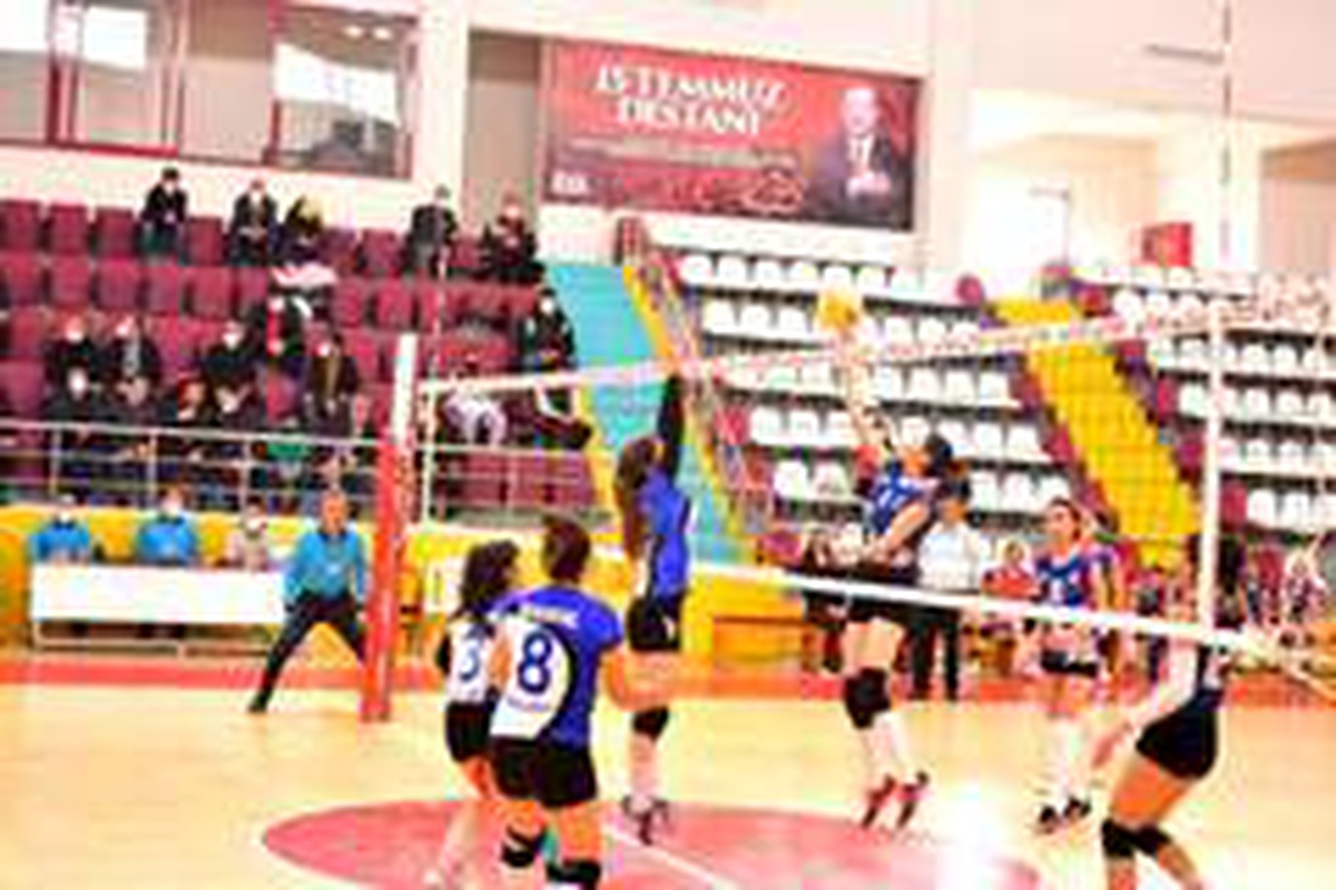 TVF 2. Lig: Elazığ Belediyesi Voleybol: 3 Mehmet Akif Ersoy MTAL: 0