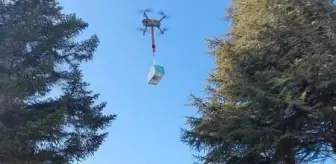 Elazığ'da, belediyeden kısıtlamada dronla maske dağıtımı