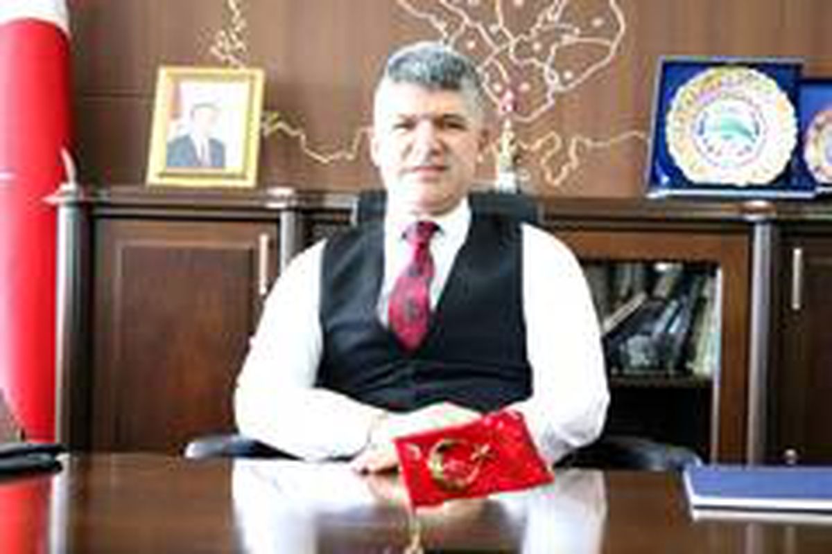 Emniyet Müdürü Esertürk, dolandırıcılık olaylarına karşı vatandaşları uyardı