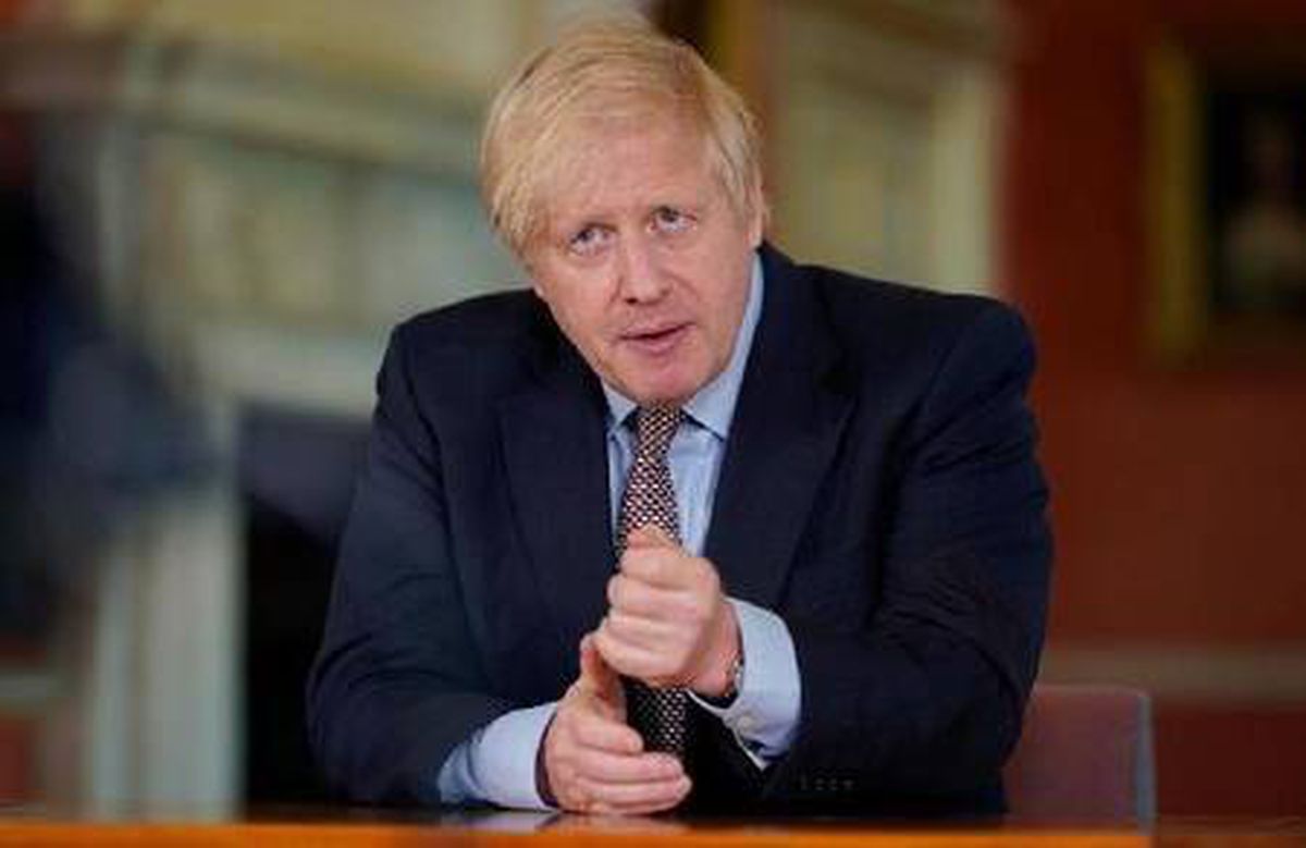 İngiltere Başbakanı Johnson: Yarım milyon kişi aşının ilk dozunu aldı