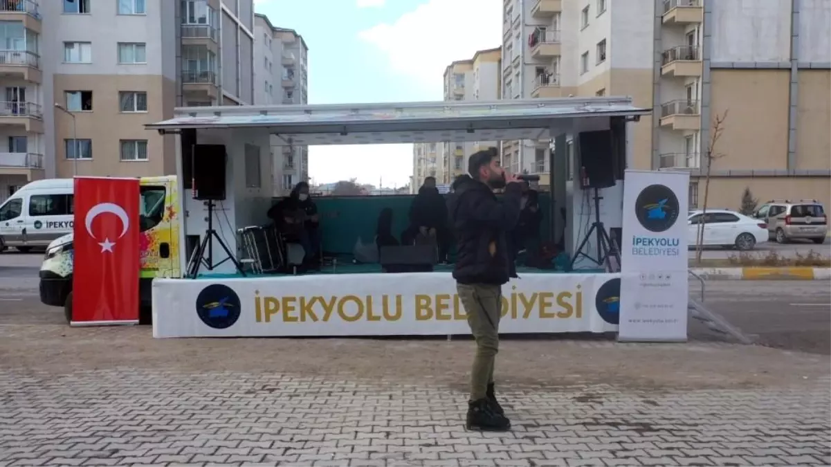 İpekyolu Belediyesinden sokak konserleri