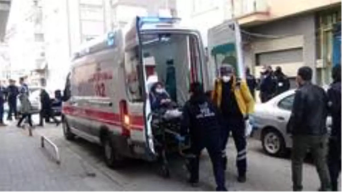 Önce karısına sonra kendisine ateş etti