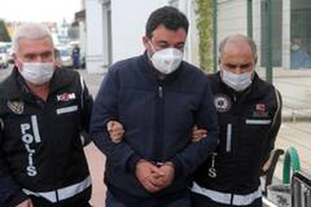 Görevden alınan CHP'li belediye başkanına suç örgütü lideri iddiası