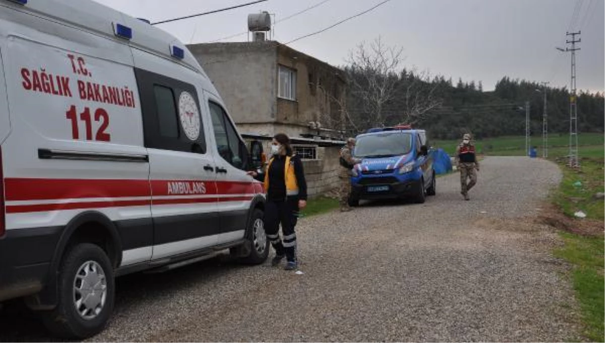 Otomobil çaya uçtu; uzman çavuş, eşi ve çocuğu yaşamını yitirdi (3)