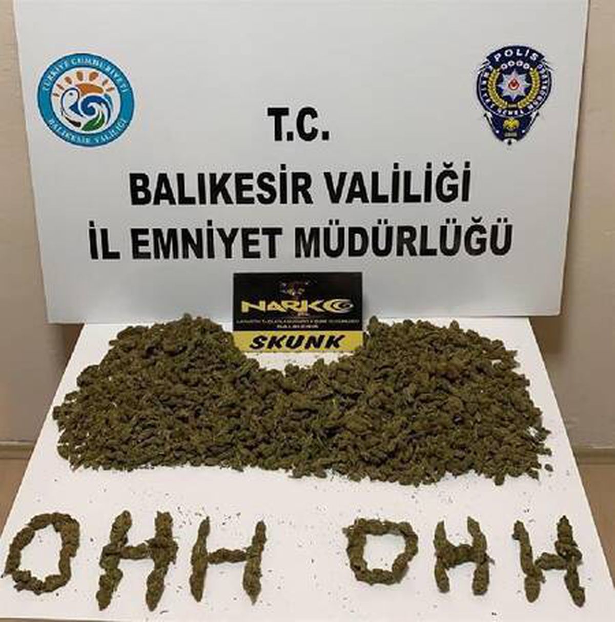 Balıkesir\'de uyuşturucu operasyonu: 2 gözaltı