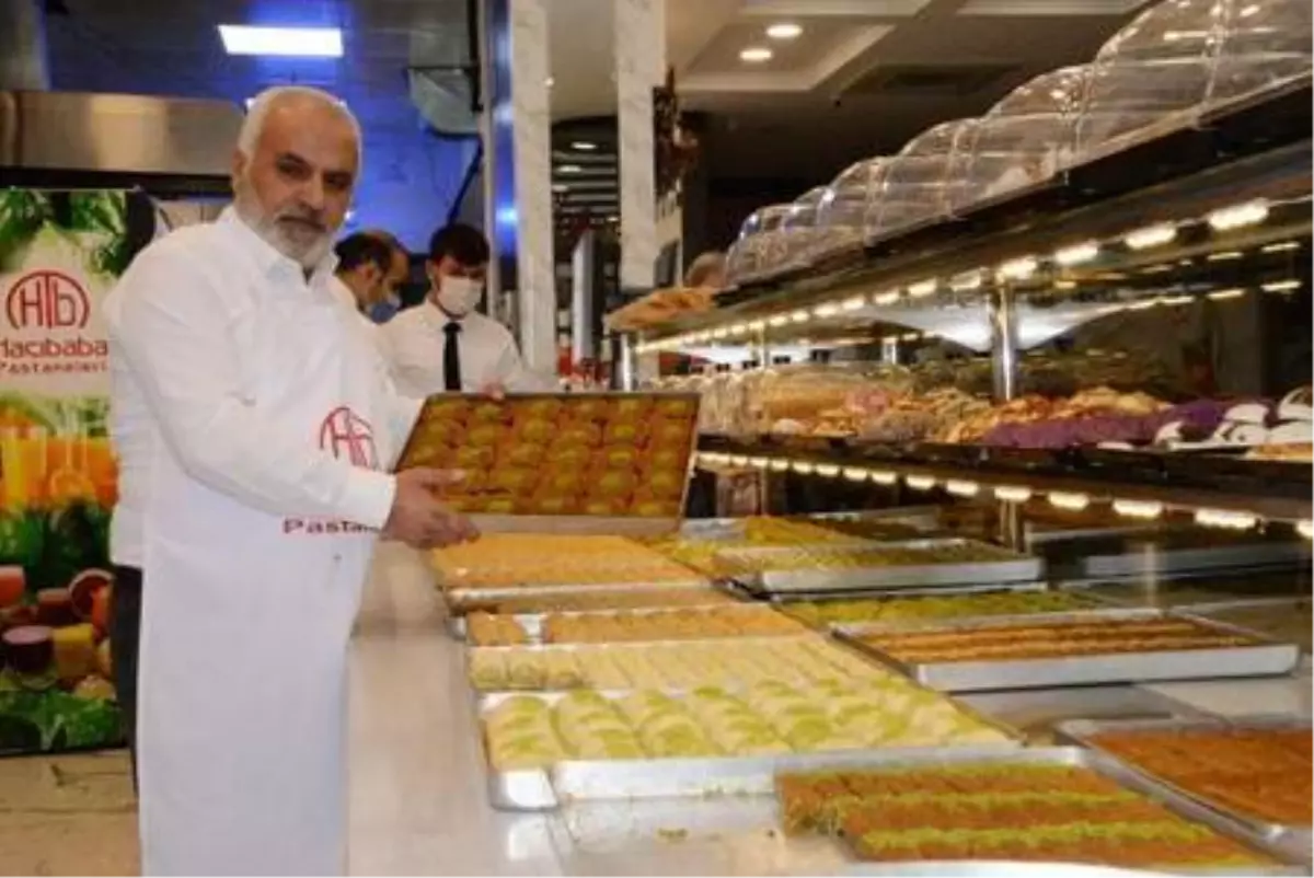 Diyarbakır'ın burma kadayıfı, kısıtlama günlerinin de en çok tercih edilenlerinden