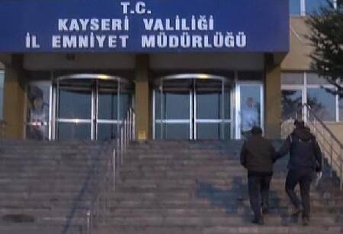 Son dakika! Kayseri\'de DEAŞ operasyonu; 11 yabancı uyrukluya gözaltı