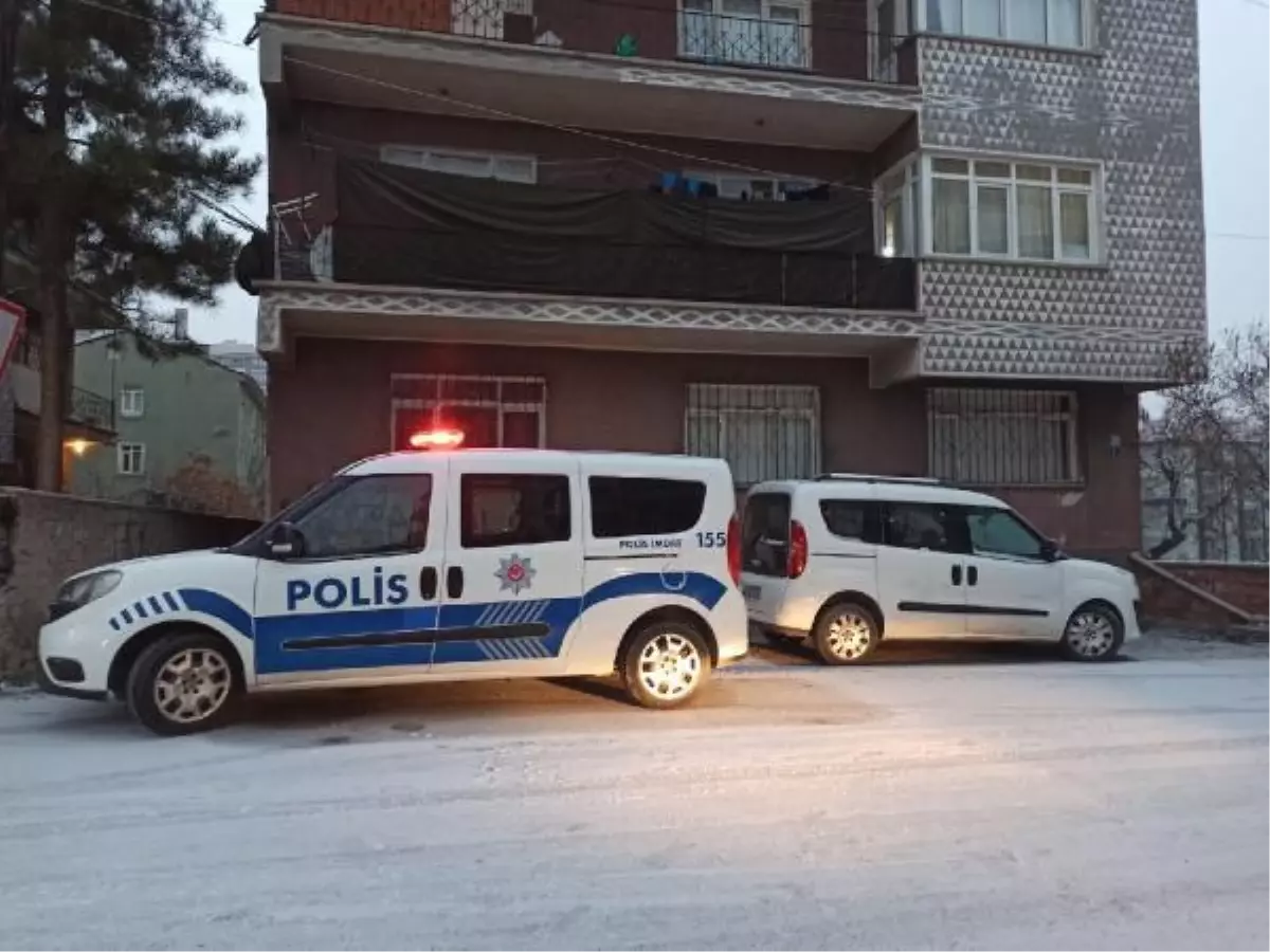 Ankara\'da, 3 aylık bebek emzirilirken öldü