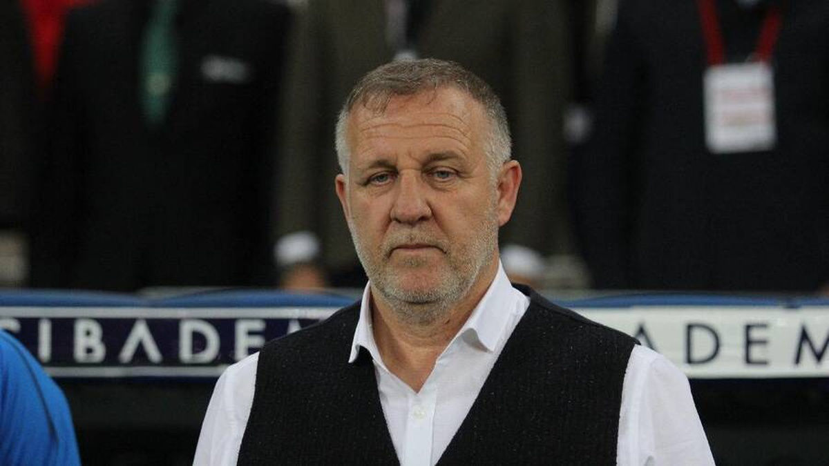 BB Erzurumspor, Mesut Bakkal ile prensip anlaşmasına vardı