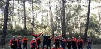 Datça'da mahalle afet gönüllülerinden kanyonda kurtarma tatbikatı