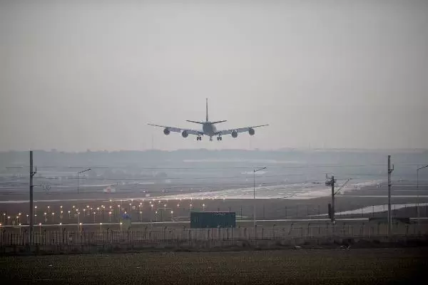 İncirlik Üssü'nde hareketli dakikalar! Bahçeye drone düştü, savaş uçakları havalandı