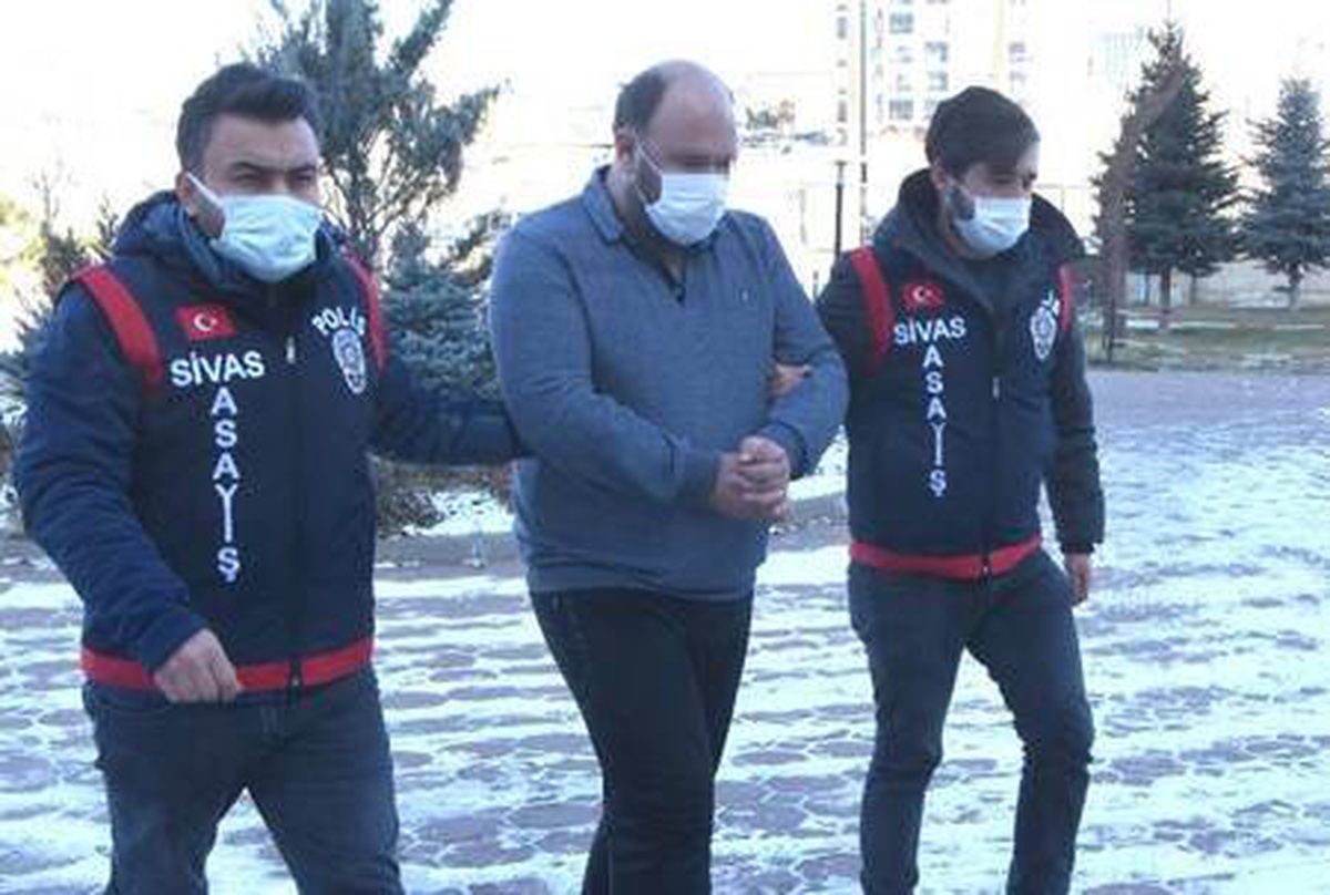 Otomobil satın almak isteyen genci, koronavirüs bahanesiyle dolandırdı