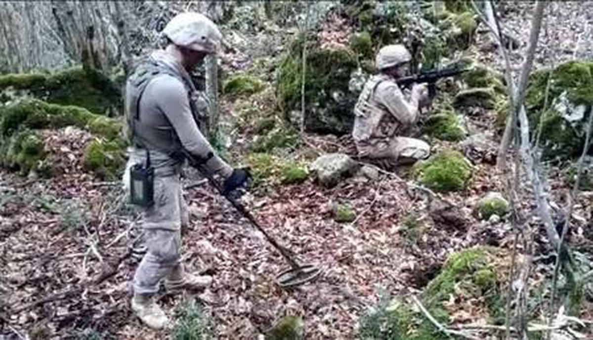 Amanoslar\'da, PKK\'lı teröristlere ait mühimmat ve patlayıcı ele geçirildi