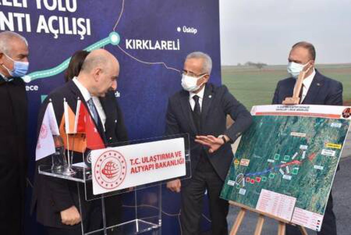 Bakan Karaismaioğlu: Halkalı-Kapıkule arası 1 saat 20 dakikaya inecek (2)