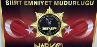 Karnındaki şişlikten şüphelenildi, 660 gram eroin bulundu