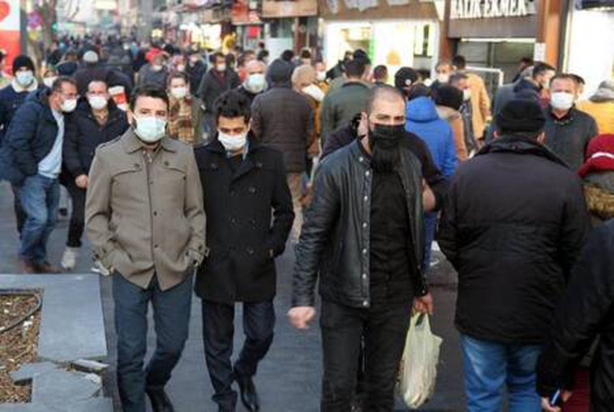 Kayseri\'de, kısıtlama öncesi alışveriş yoğunluğu