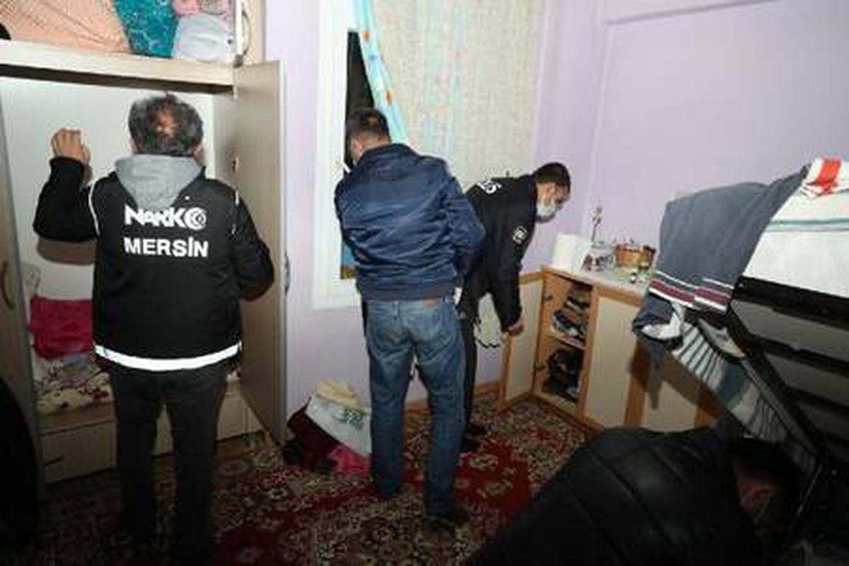 Mersin merkezli 4 ilde uyuşturucu operasyonu: 20 gözaltı
