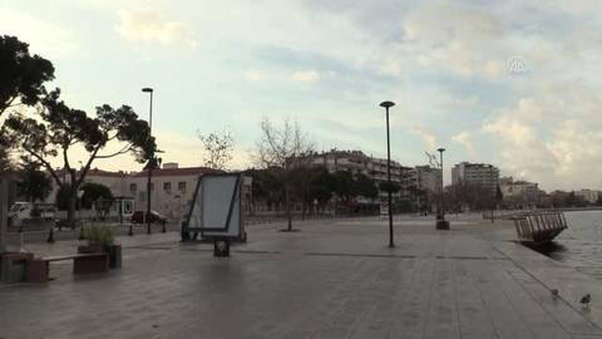 (Drone) Sokağa çıkma kısıtlamasına riayet ediliyor