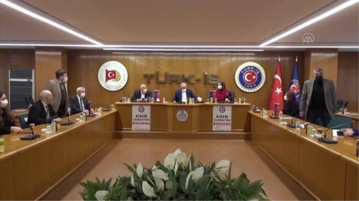 Türk-İş, Hak-İş ve DİSK\'ten ortak asgari ücret açıklaması