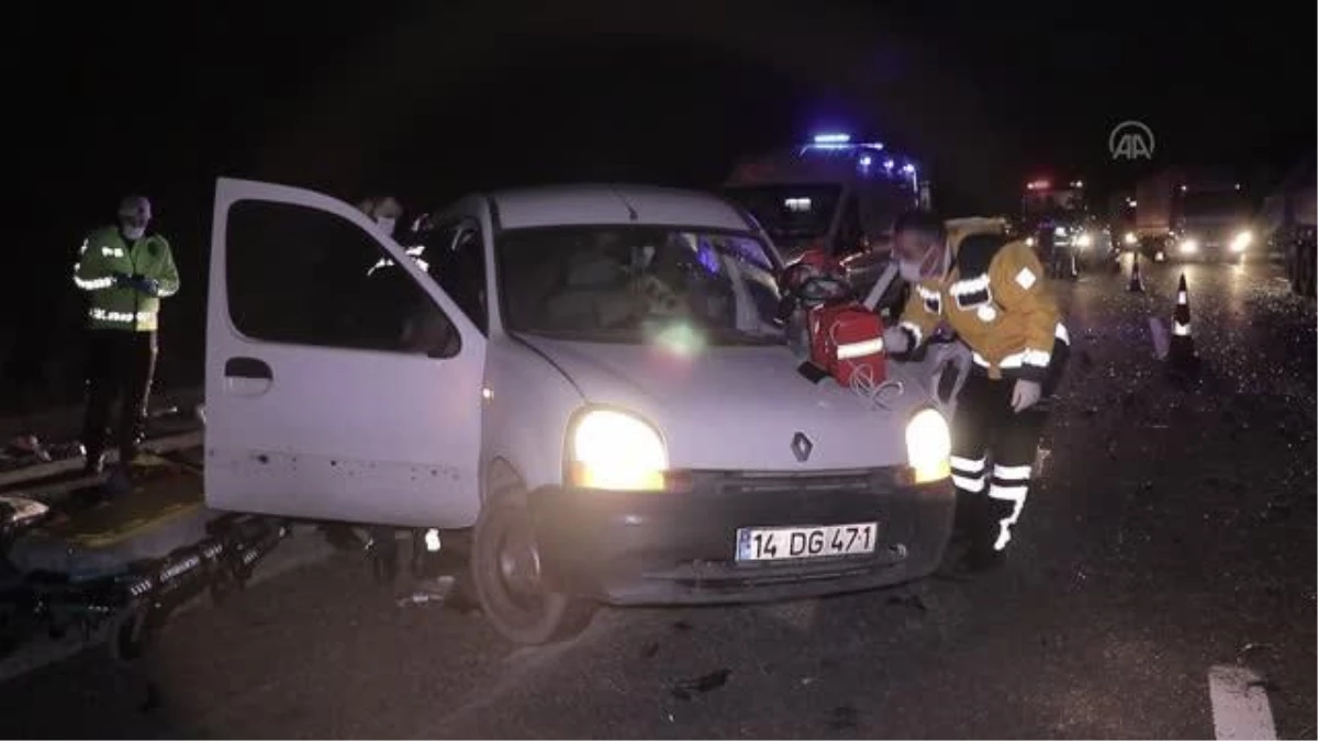 Anadolu Otoyolu\'nda otomobille hafif ticari aracın çarpışması sonucu 1 kişi öldü