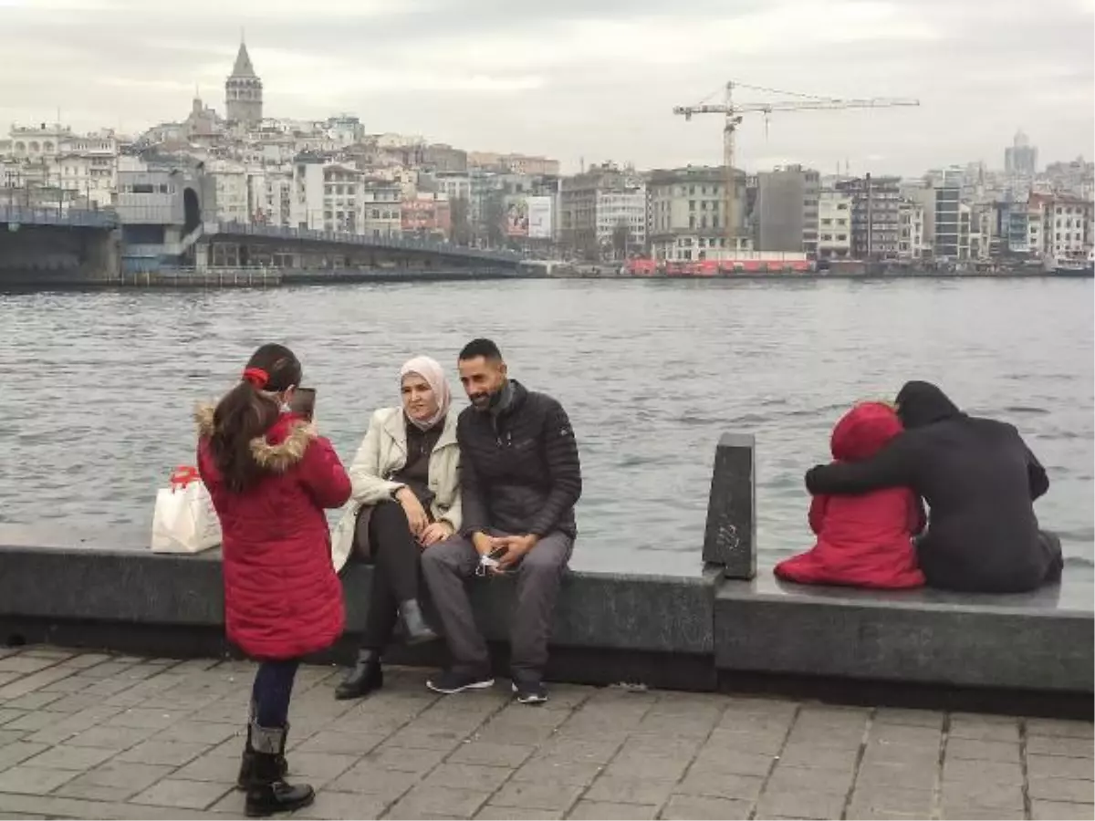 Eminönü'nde turist yoğunluğu