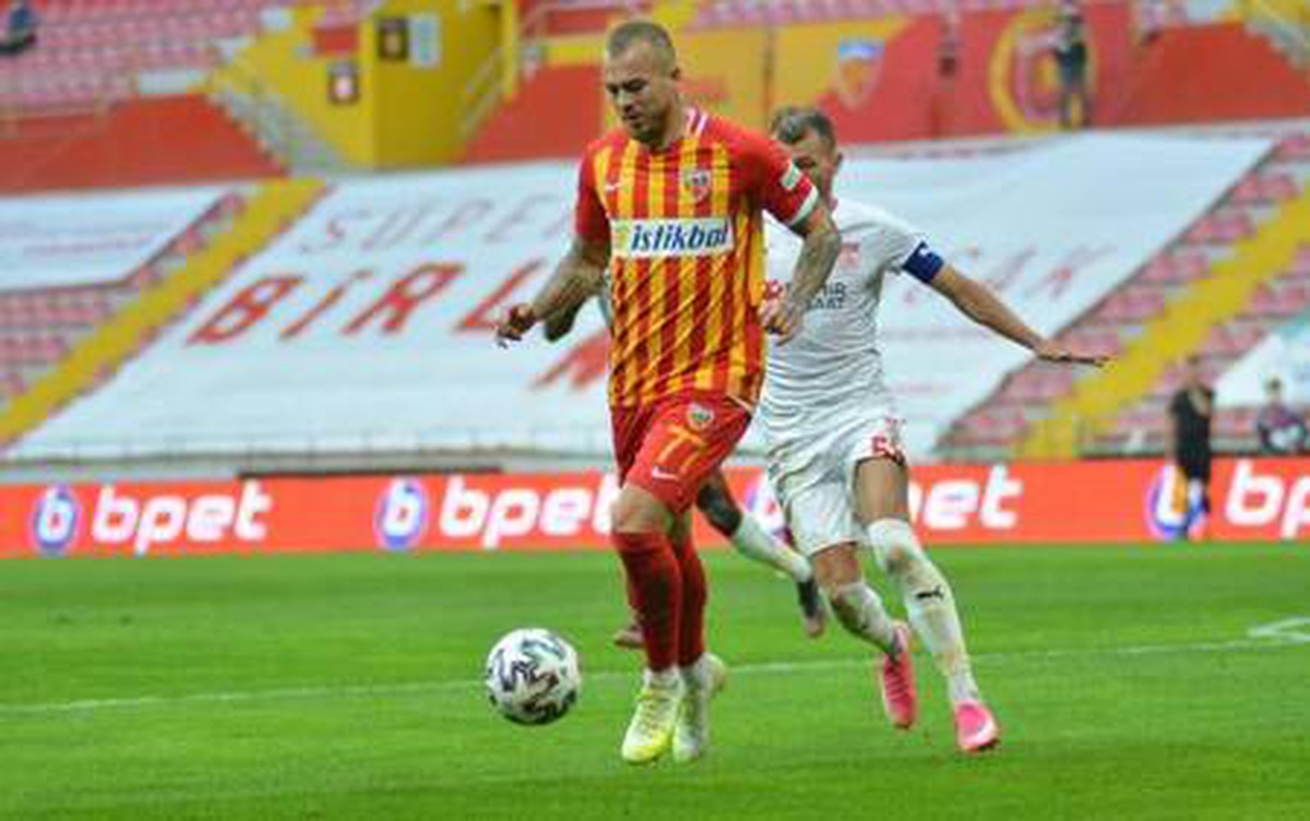 Kayserispor\'da Denis Alibec, Gençlerbirliği maçı kadrosundan çıkarıldı