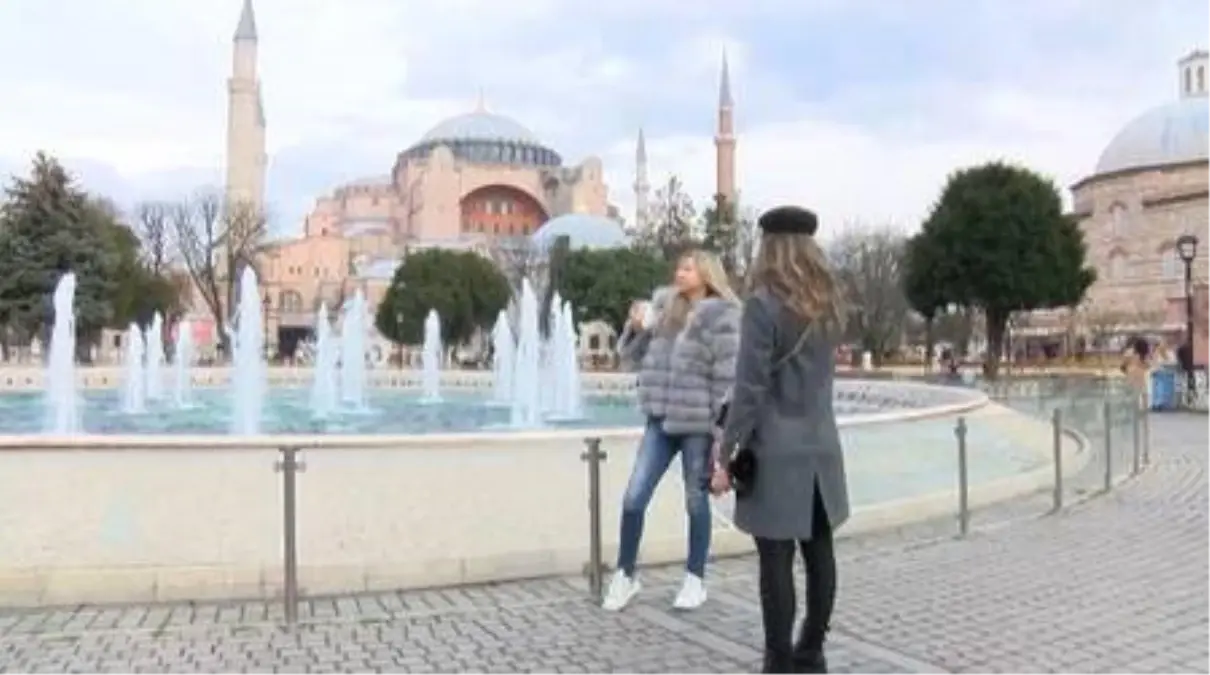 Sultanahmet turistlere kaldı