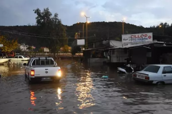 Antalya'yı sağanak vurdu (4)