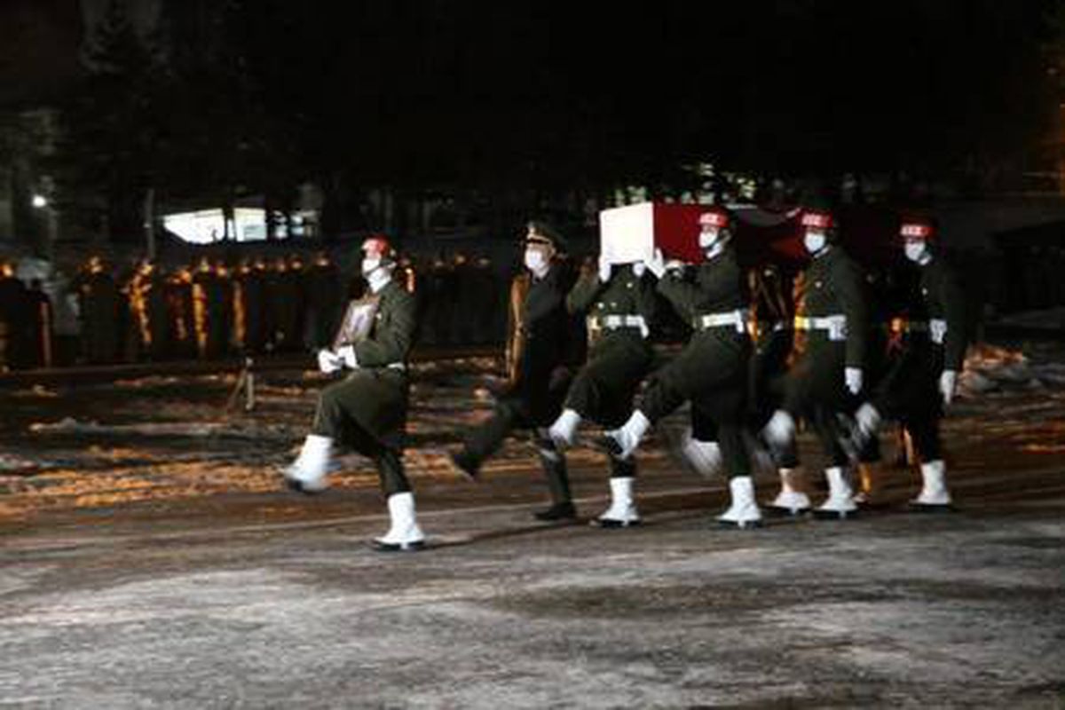 Son dakika haberi... Çığ şehidi, Hakkari\'de törenle memleketine uğurlandı