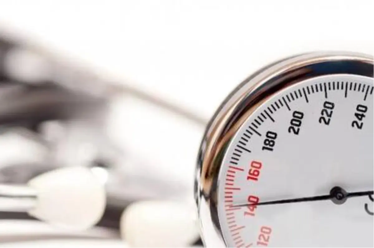 İKİ KOL ARASINDAKİ TANSİYON FARKI DAMAR TIKANIKLIĞI NEDENİ OLABİLİR