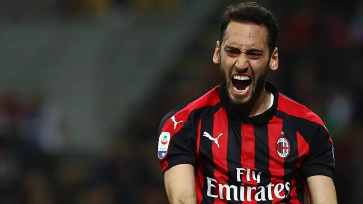 Milan, Hakan Çalhanoğlu\'nu takımda tutmak için şartları zorluyor