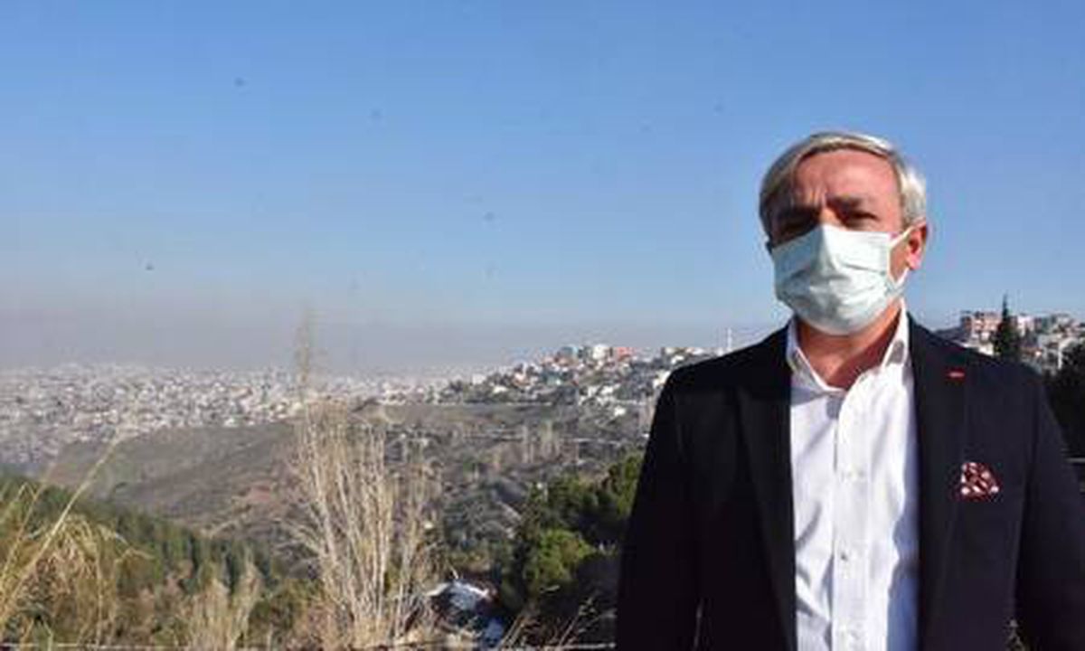 Müteahhitler İzmir\'deki gecekondulara dikkat çekti