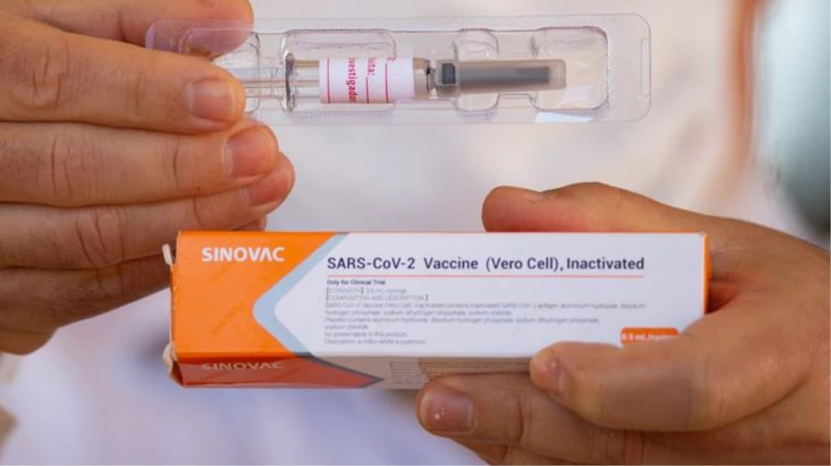Reuters\'a konuşan uzmanlar: Çin aşısı CoronaVac\'ın sonuçları kafa karıştırdı