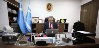 Türkmen Bakan Maruf'un 'Yılın Fotoğrafları'nda tercihi 'Gence'de yeğene veda' oldu