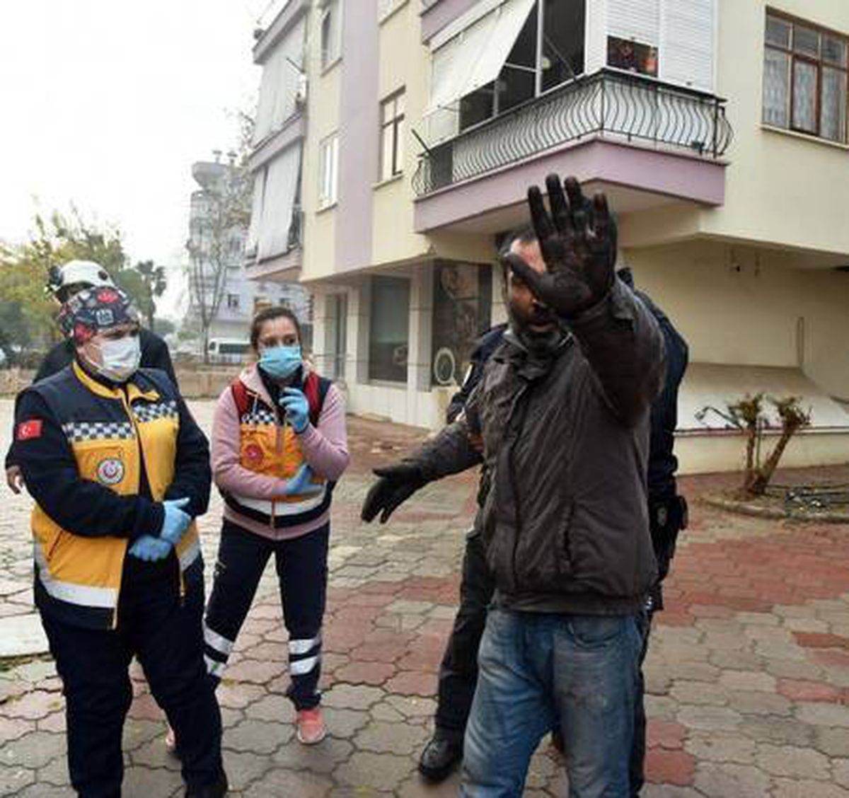 Bodrum katta saklanırken yakalandı, yangın çıkardığı iddiasıyla gözaltına alındı