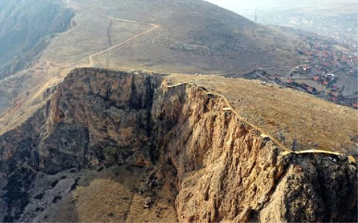 Divriği\'nin tarihi ve doğası, seyir terasından izlenecek