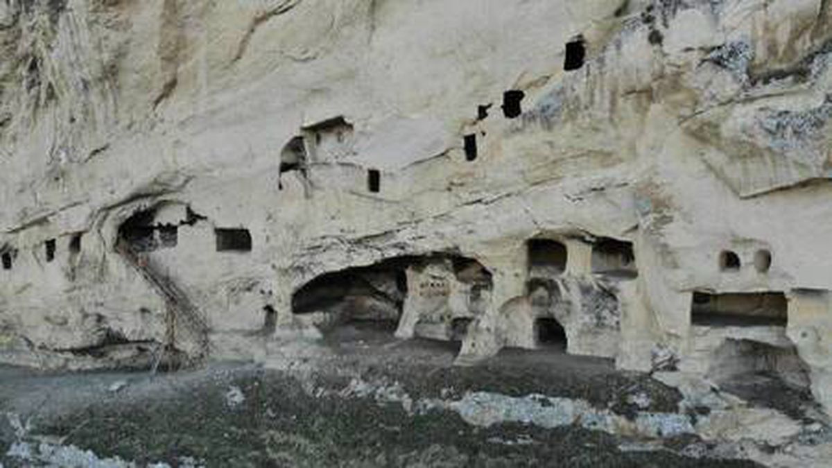 Tunceli\'deki \'Urartu Mağaraları\' turizme kazandırılıyor