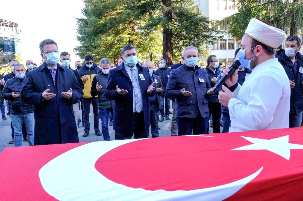 Orman yangını alanında kalp krizi geçirerek ölen şube müdürü için tören düzenlendi